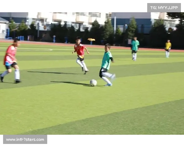 临沧市“奔跑吧·少年”青少年（学生）运动会足球项目开赛